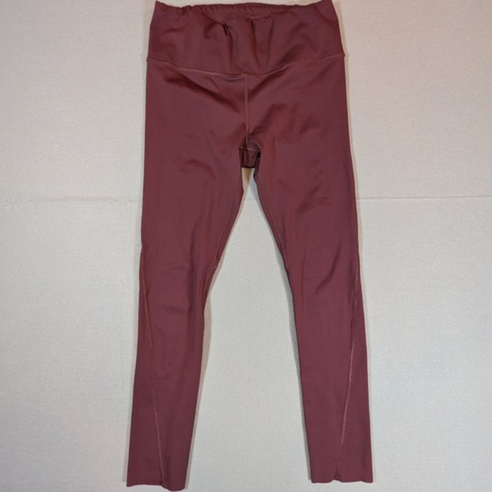 Athleta Purple Plum High Rise Elation Capri Leggings‎ Womens Size S